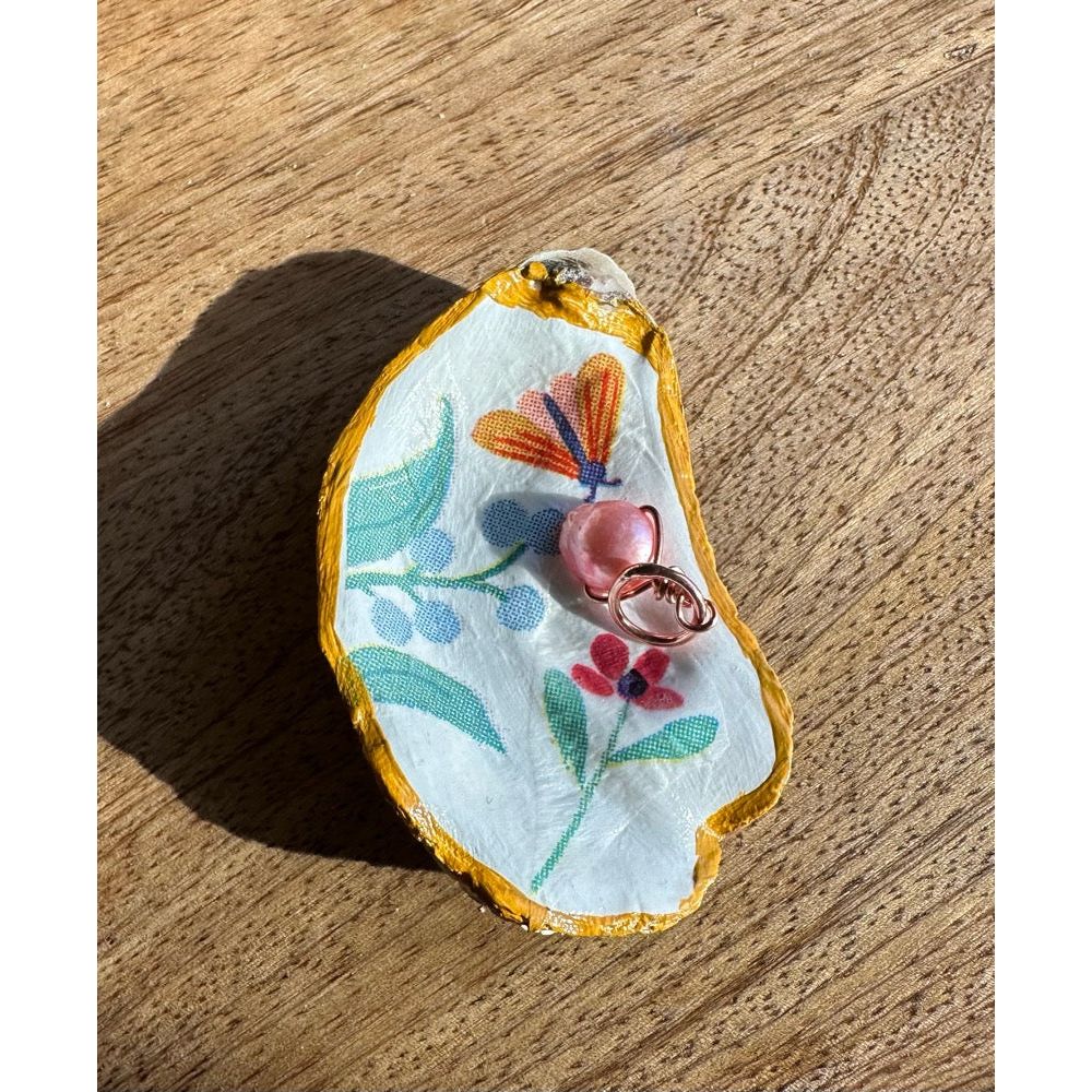 Petite Shell Vessels- Hearts & Flowers