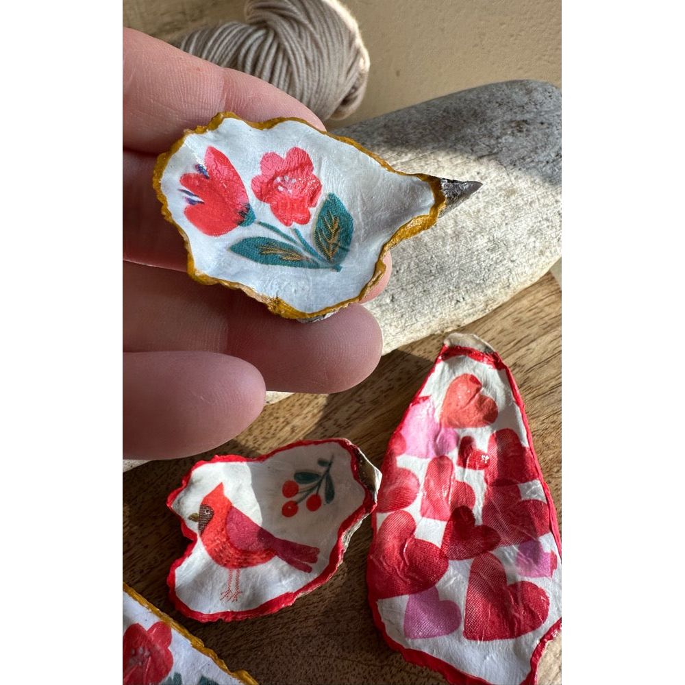 Petite Shell Vessels- Hearts & Flowers