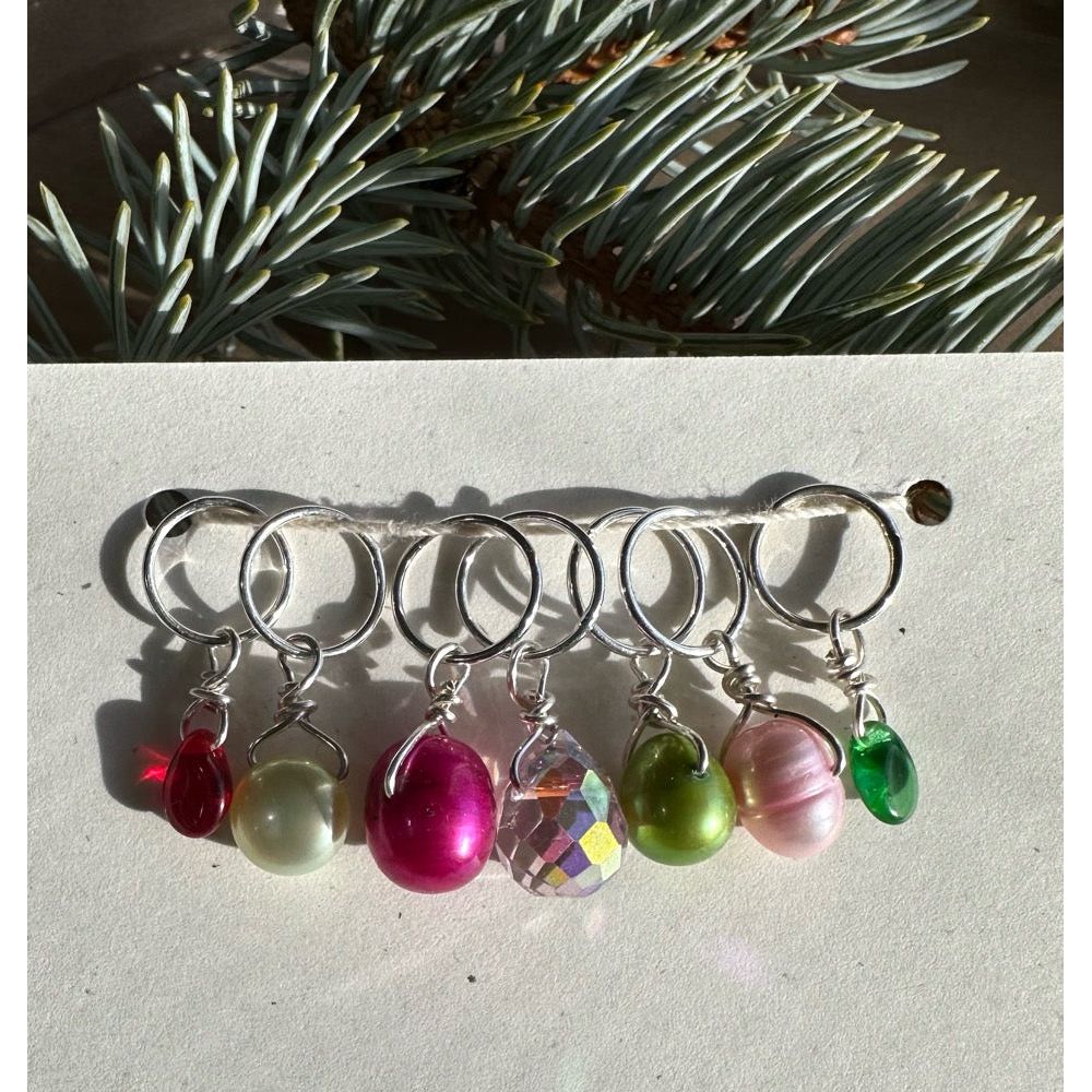 Peppermint Swirl Pearl, Crystal & Glass Mix