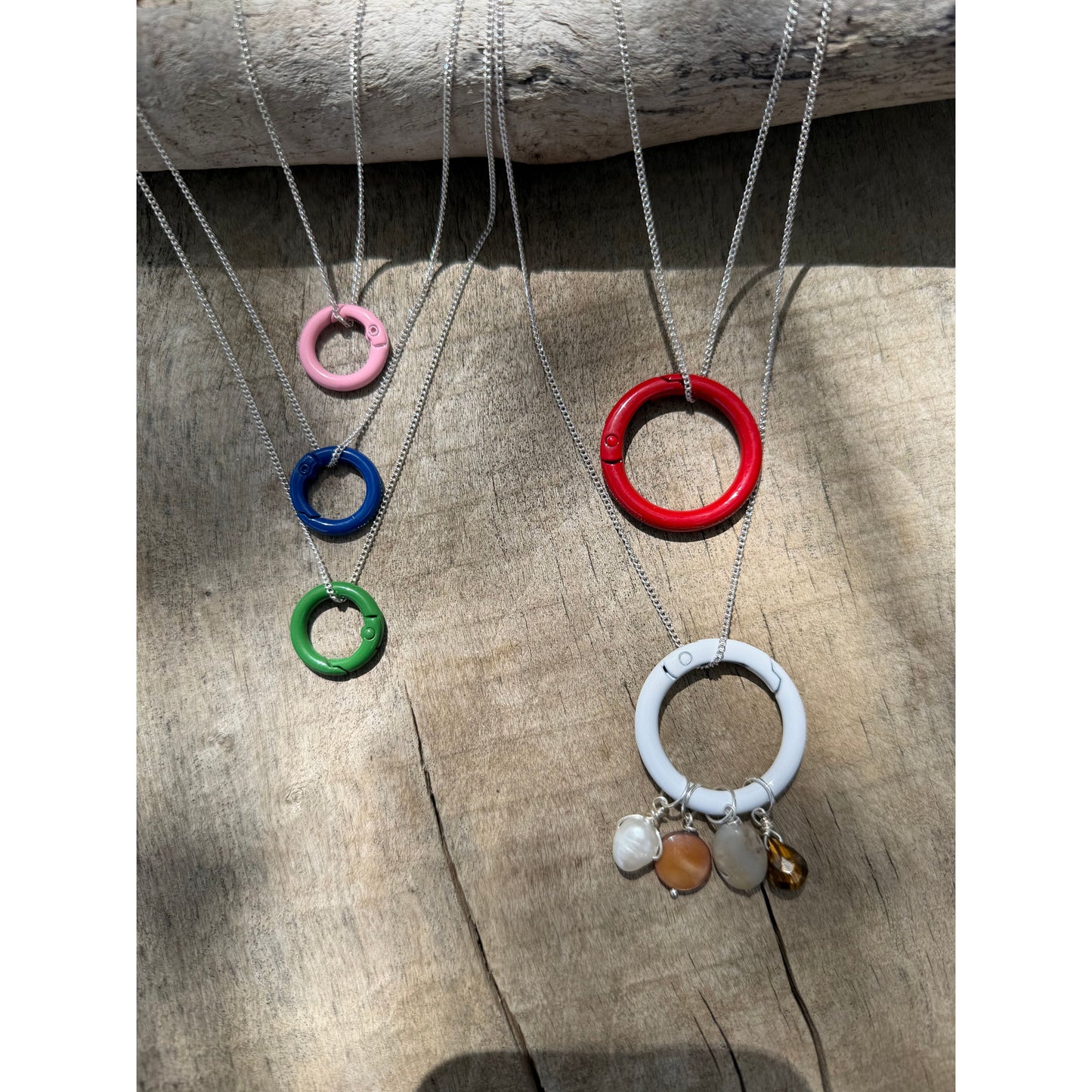 Large Enameled Clasp Necklace - Red
