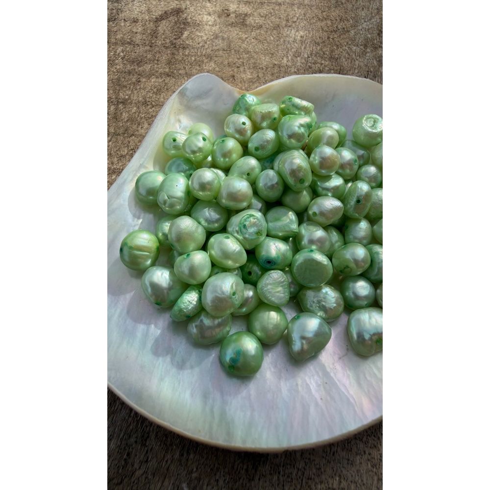 Freshwater Pearls - Honeydew