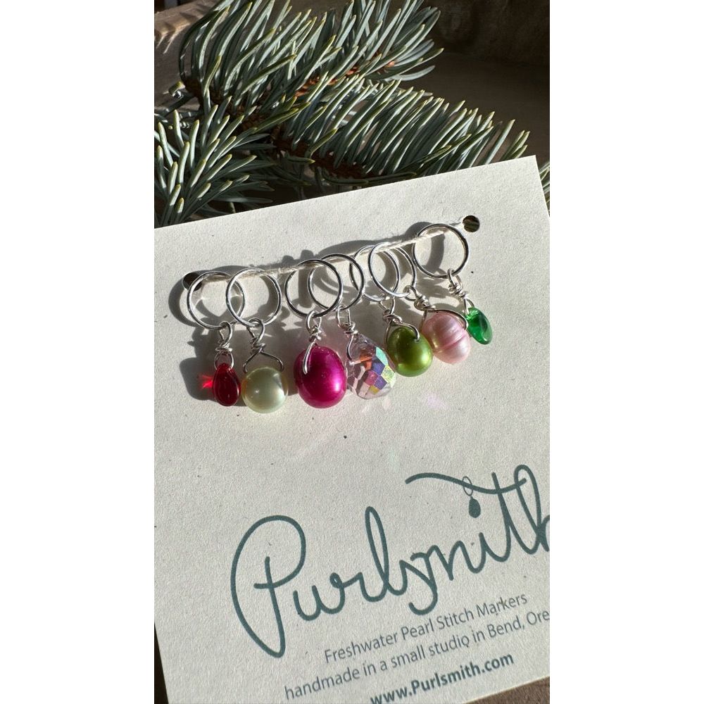 Peppermint Swirl Pearl, Crystal & Glass Mix