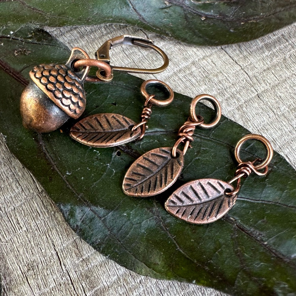 Acorn & Leaves Set