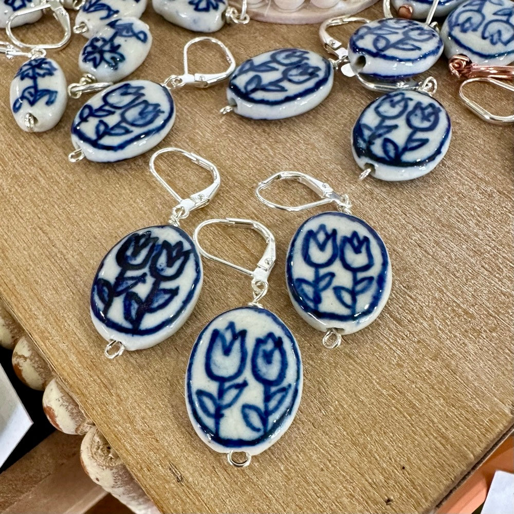 Blue & White Porcelain - Tulip
