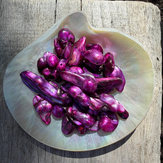 Freshwater Pearls - Compote Baroque