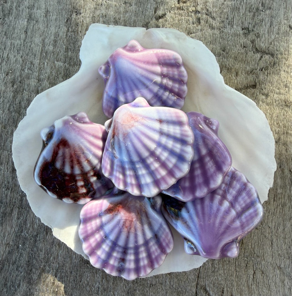 Scallop Marker Holder- Lilac