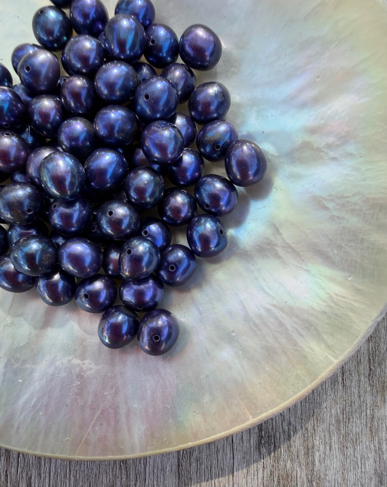 Freshwater Pearls - Black Violet
