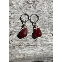 Load image into Gallery viewer, Small Handcrafted Glass Drops - Garnet
