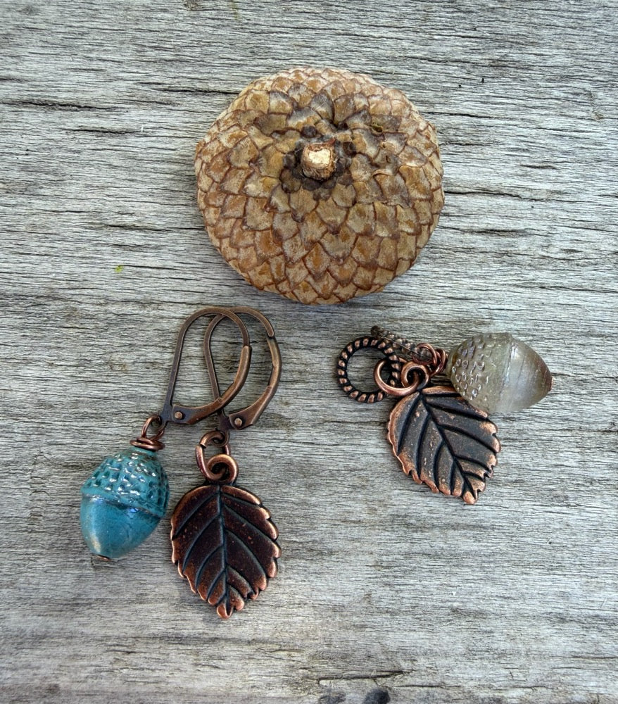 Acorn Duo
