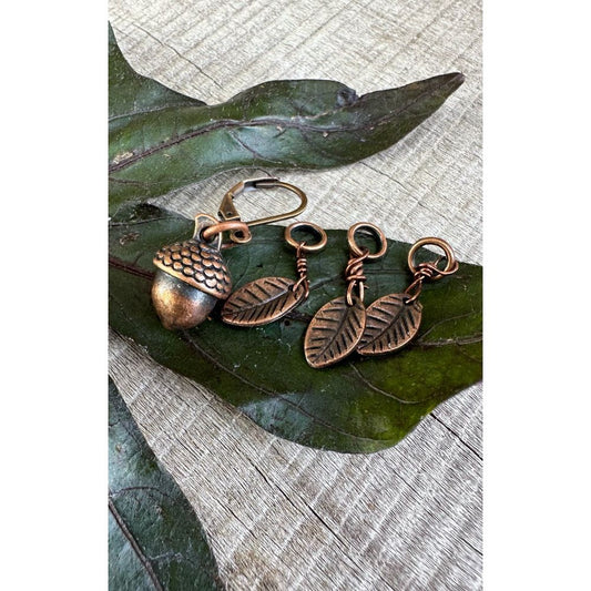 Acorn & Leaves Set