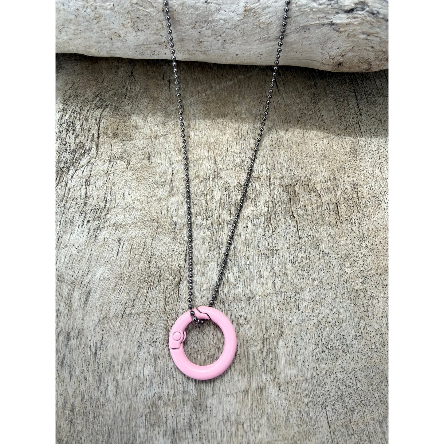 Enameled Clasp Necklace - Pink