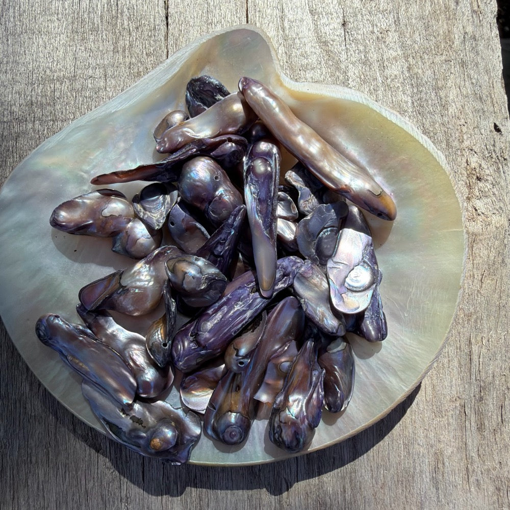 Freshwater Pearls - Wisteria Baroque