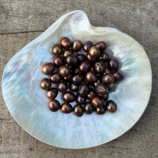 Freshwater Pearls - Mahogany