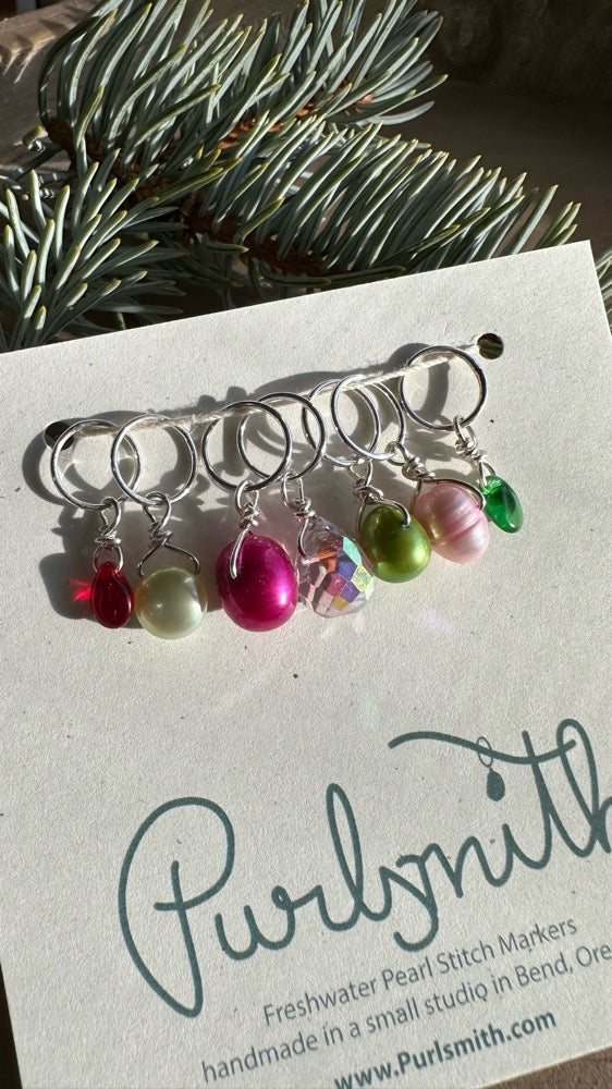 Peppermint Swirl Pearl, Crystal & Glass Mix