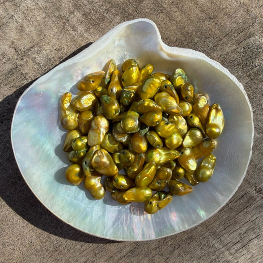 Freshwater Pearls - Forest Lights Baroque