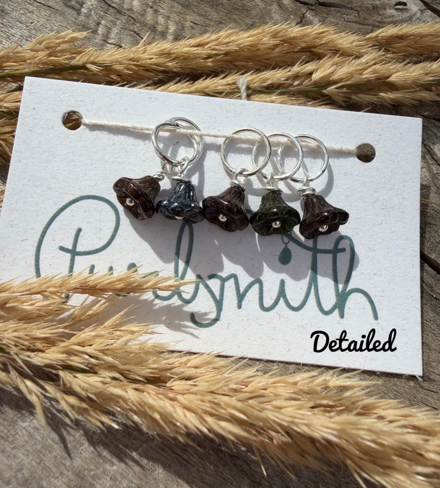 Metallic Glass Flowers