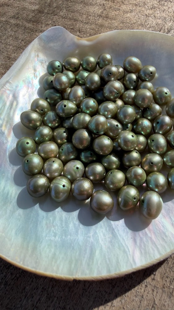 Freshwater Pearls - Sage Mini