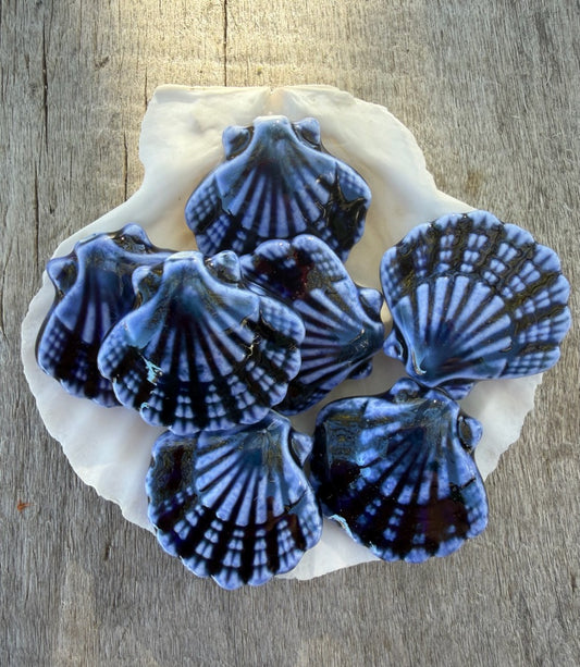 Scallop Marker Holder- Blues