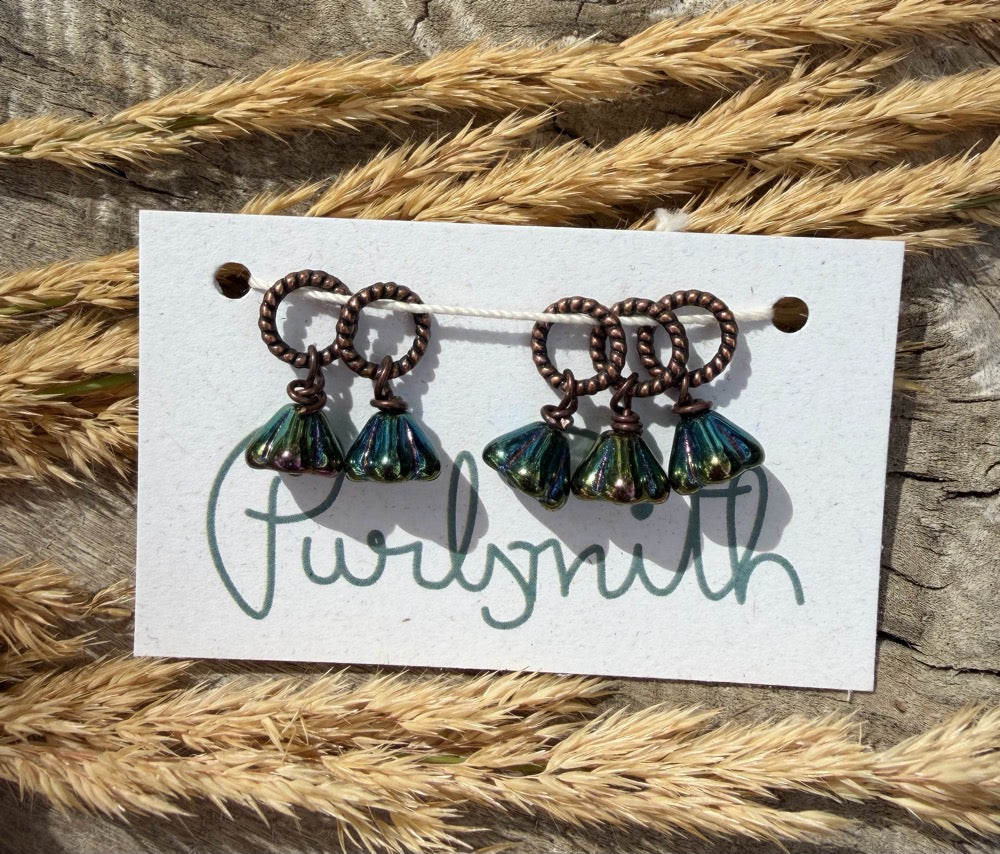 Metallic Glass Flowers
