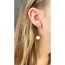 Load image into Gallery viewer, Marshmallow Pearl Earrings
