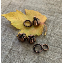 Load image into Gallery viewer, Pumpkin Charms
